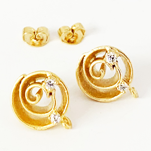 メタルパーツ アクセサリーパーツ　うず巻きピアス