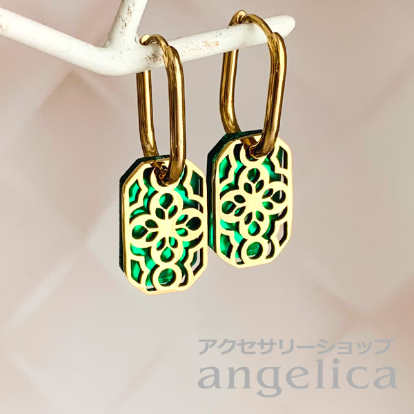 アラベスク模様ピアス